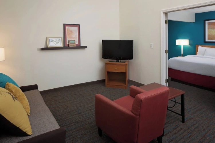 2 Bedrooms Double Apartment
