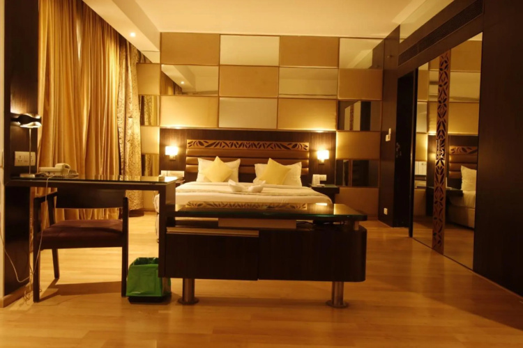 Hotel Supreme Heritage