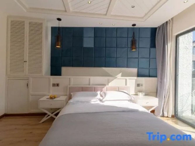 Standard Double room with courtyard view