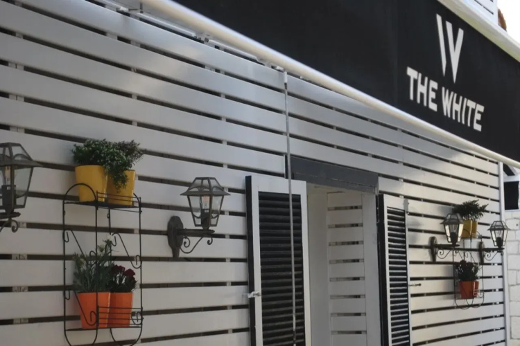 The White Hotel - Alaçatı