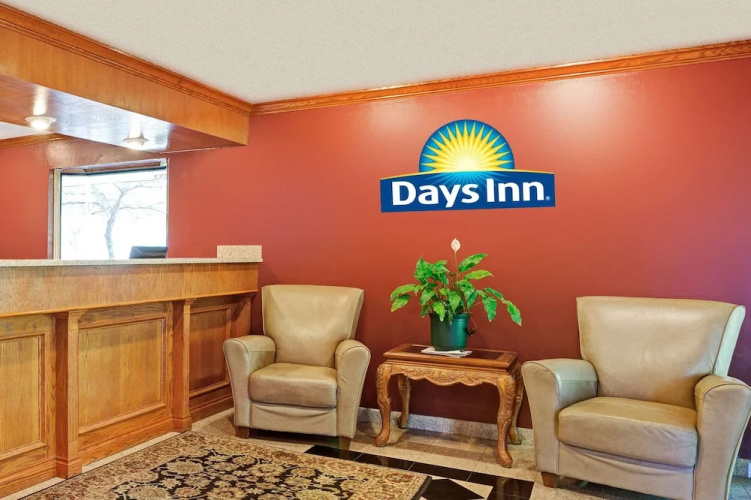 Red Roof Inn Monroe