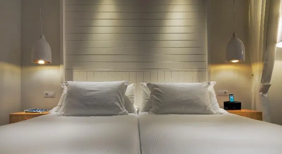 Twin Suite