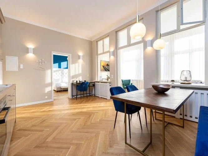 1 Bedroom Apartment