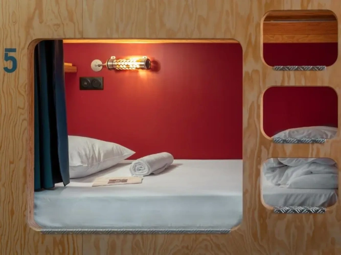 Bed in Dorm