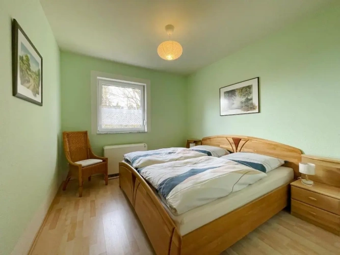 2 Bedrooms Cottage