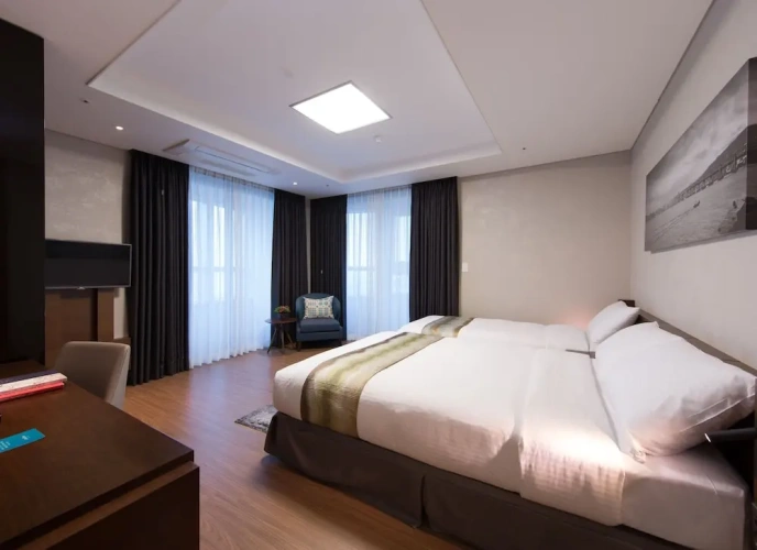 Standard Family room