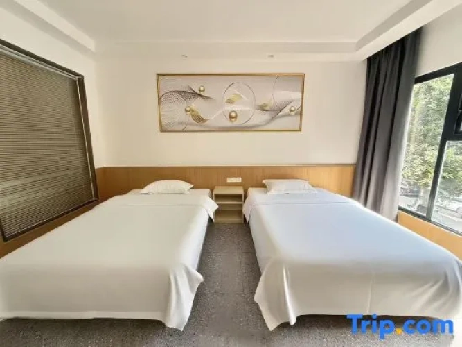 Economy Twin room