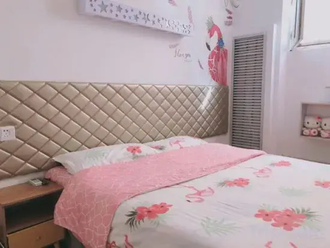 Dalian pick up the light guest house