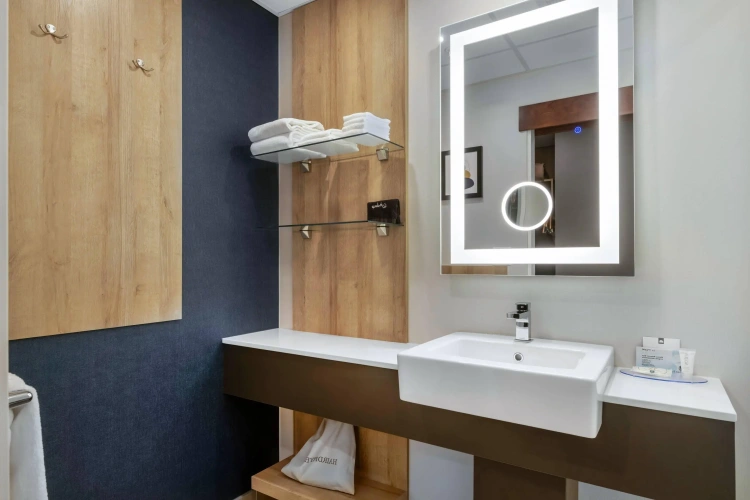 Double Suite
