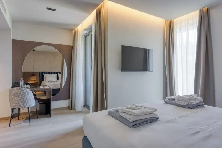 Superior Double room with balcony