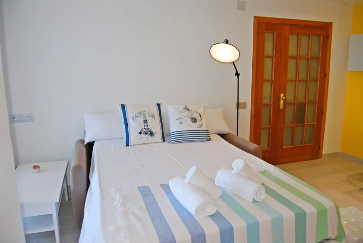 Albatros House