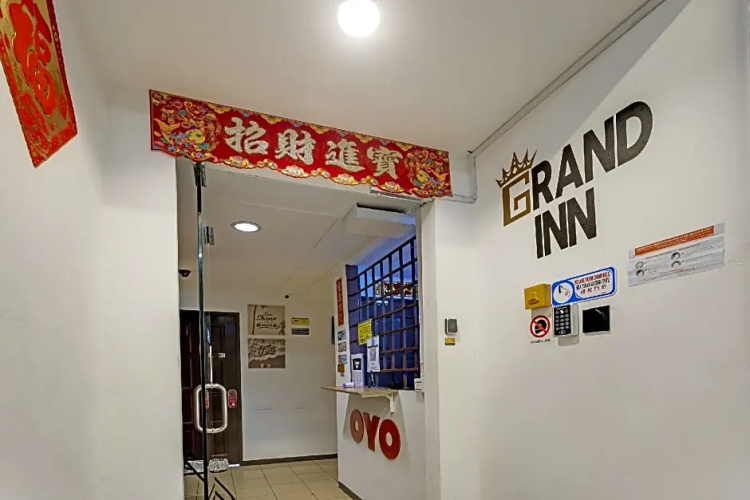 Hotel O Grand Vista