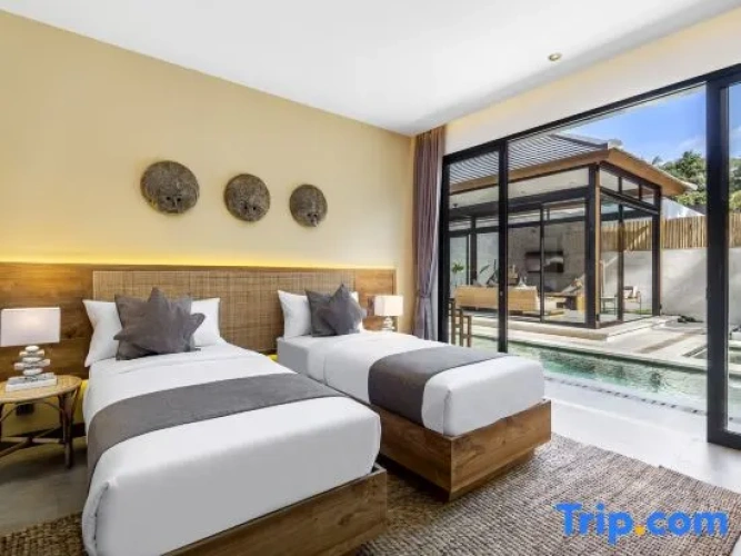 3 Bedrooms Double Villa