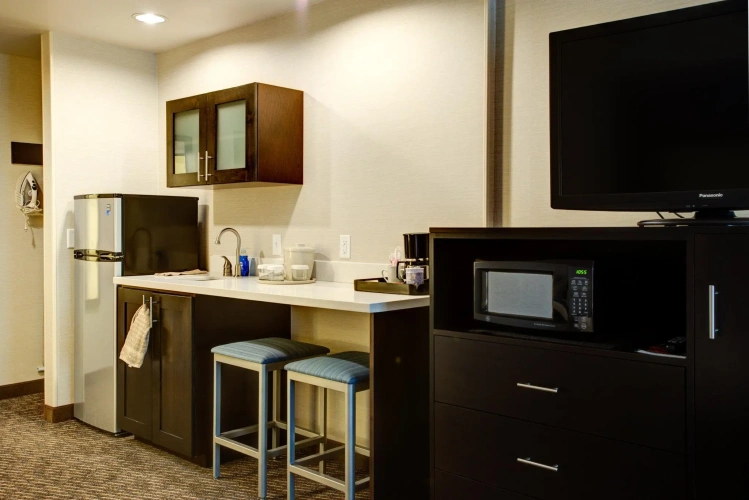 Quadruple Suite