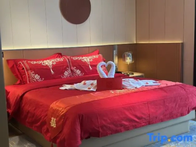 1 Bedroom Suite