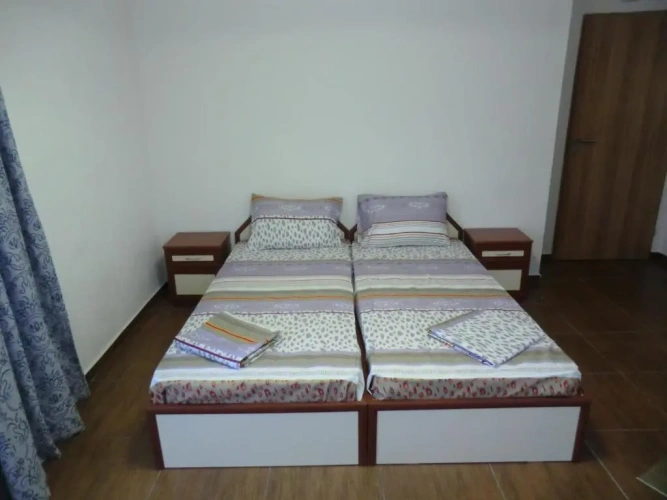 Standard Twin room with balcony