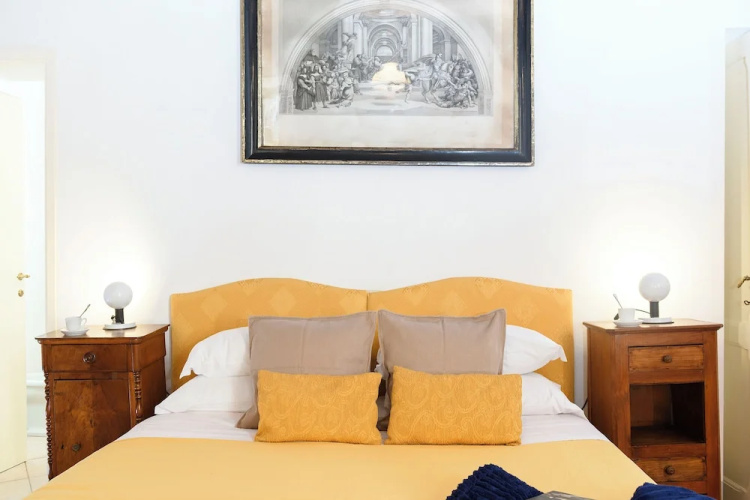 Cartari Apartment