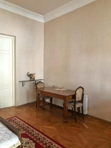 Apartment Mate