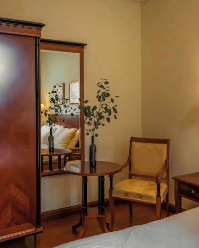 Deluxe Suite