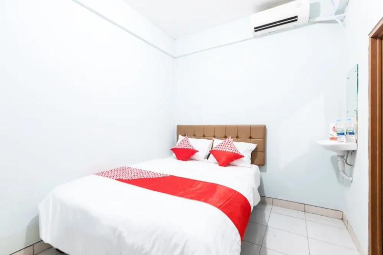 Cemara Gading by Oyo Rooms