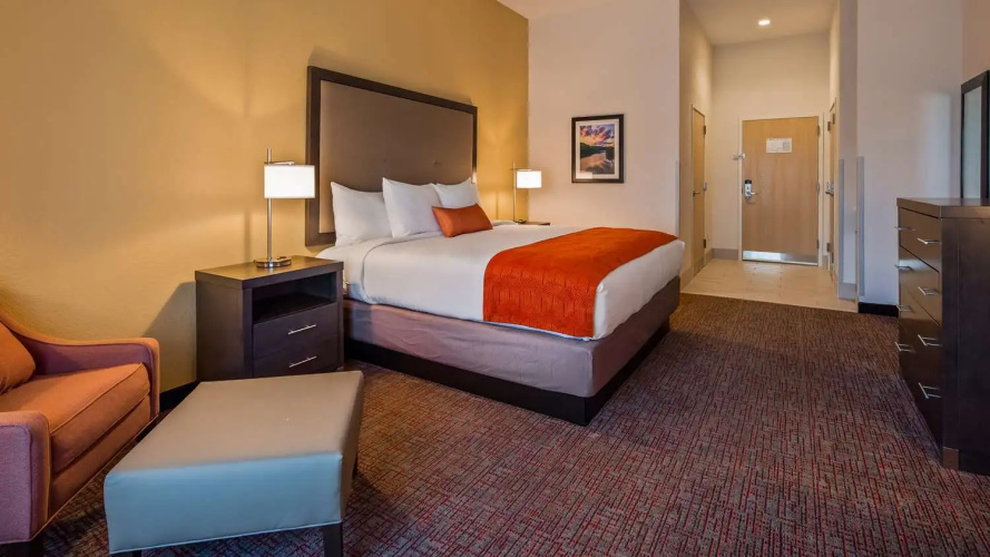 Best Western Plus Elizabethtown Inn Suites
