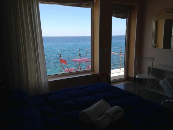 Standard Double room with balcony and with sea view