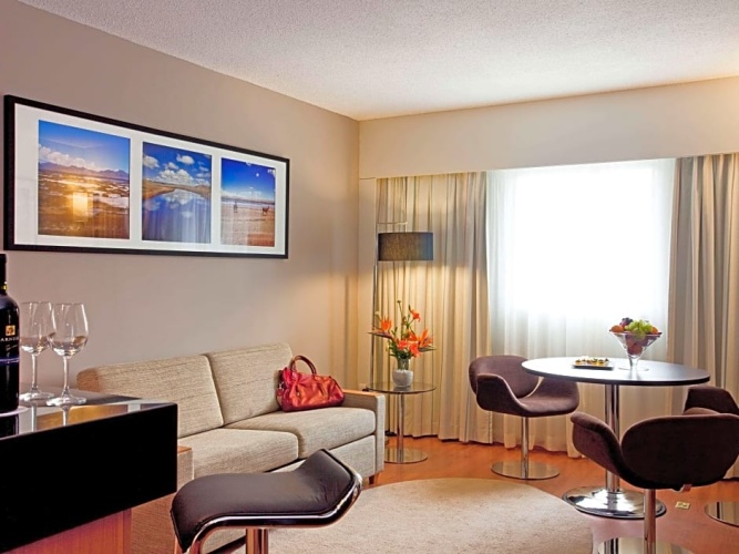 Double Suite