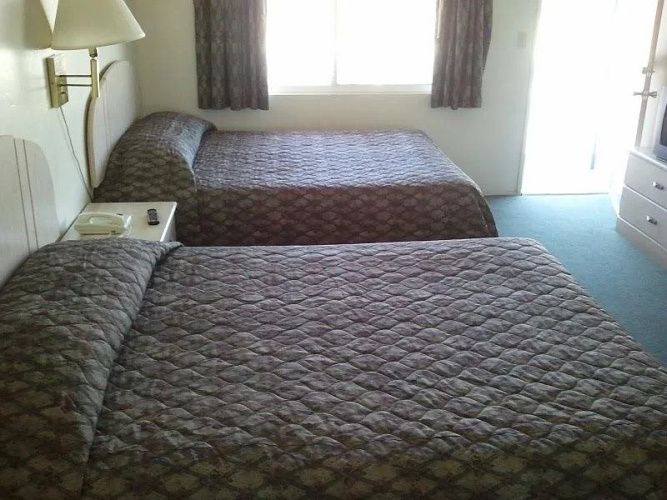 Sands Motel