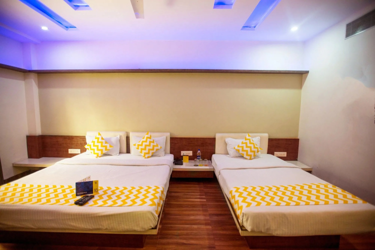 FabHotel Bee Town A.B Road