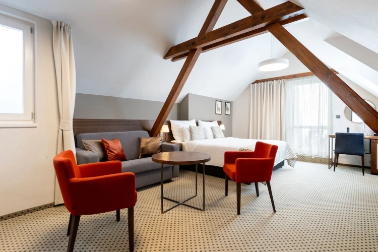 Attic Suite with balcony