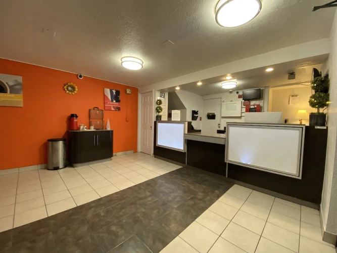 Loyalty Inn Tallahassee
