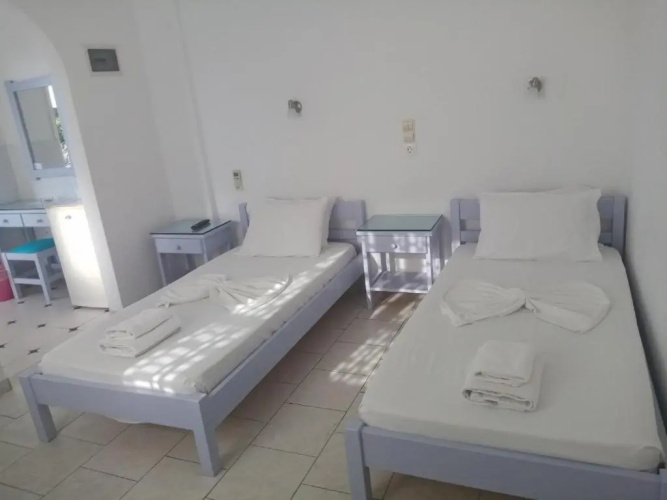Nikolas Naousa Guesthouse I