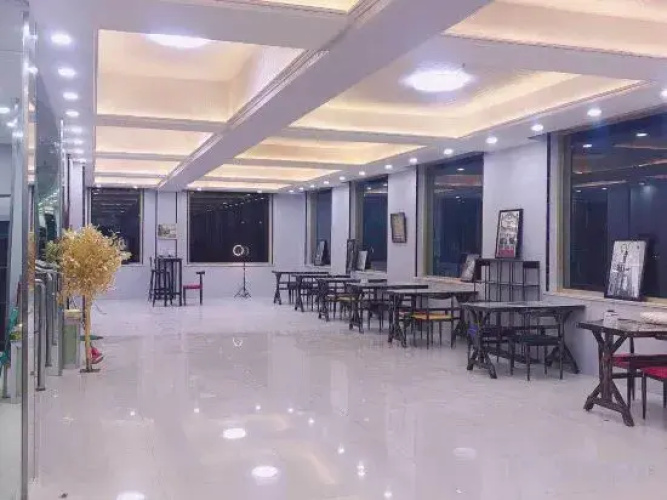 Aladdin Hotel, Jiaobei