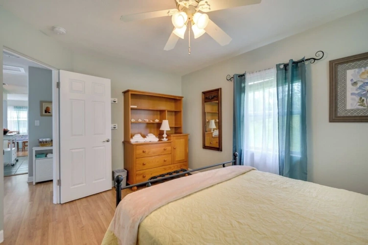 2 Bedrooms Cottage