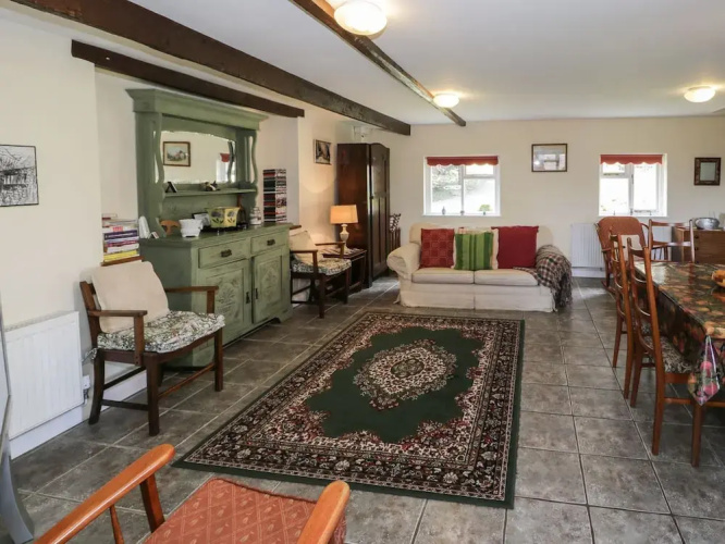 Buzzard Cottage