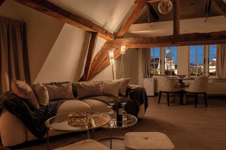 Rooms With A View
