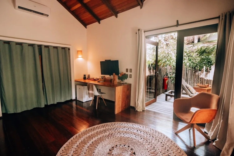 Superior Triple room with garden view
