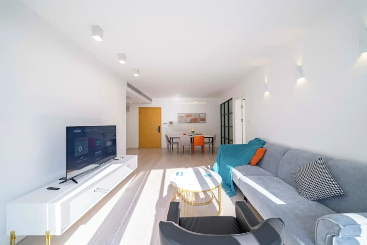 2 Bedrooms Superior Apartment with balcony and with city view