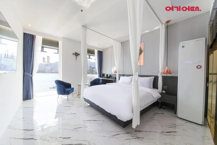 Deluxe Double room with sea view
