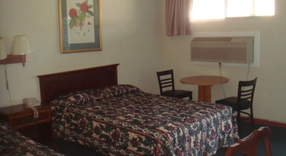 Budget Inn