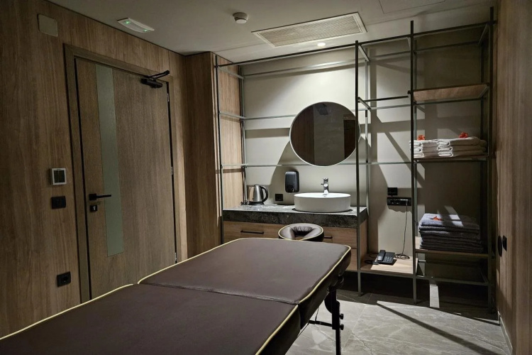 Petousis Hotel & Suites photo 31