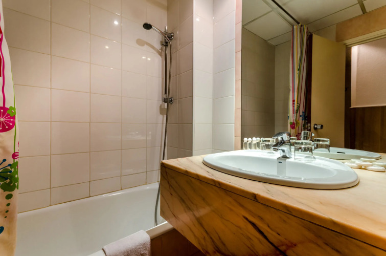 Hotel Nord Est - Image 6