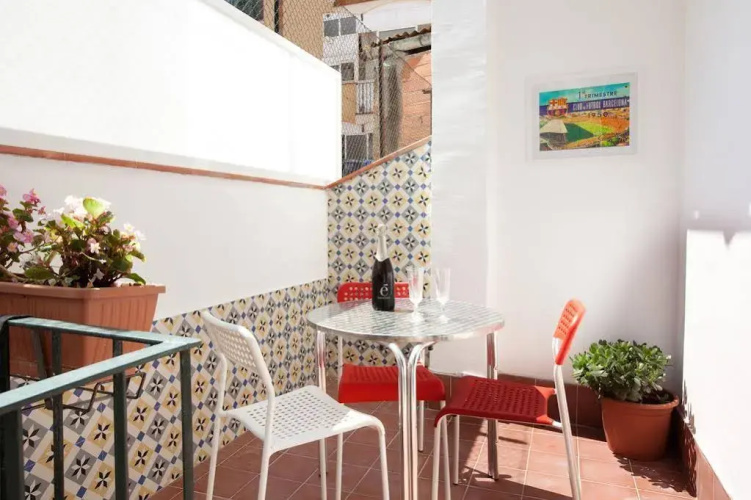 Centric Apartment El Molino Theater