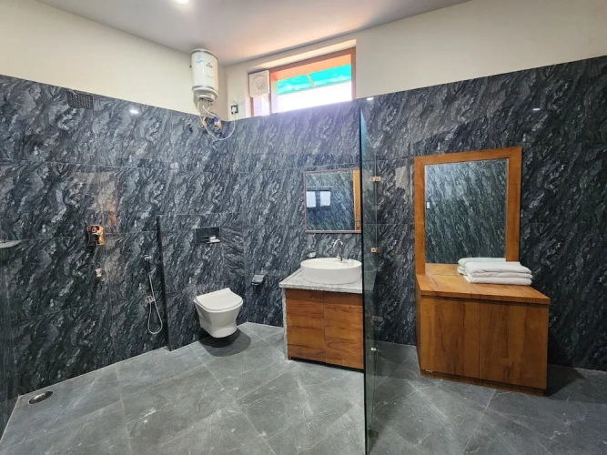 Premier room