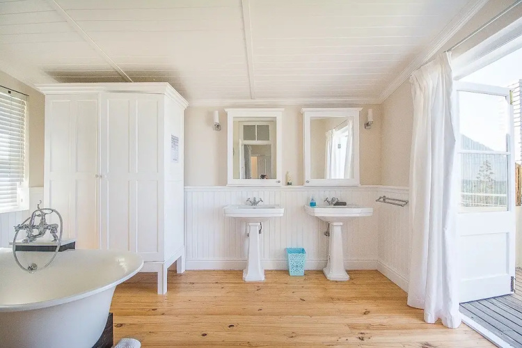 Fintimara Bay House