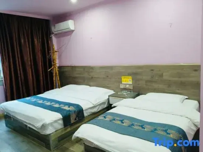 Standard Twin Family room