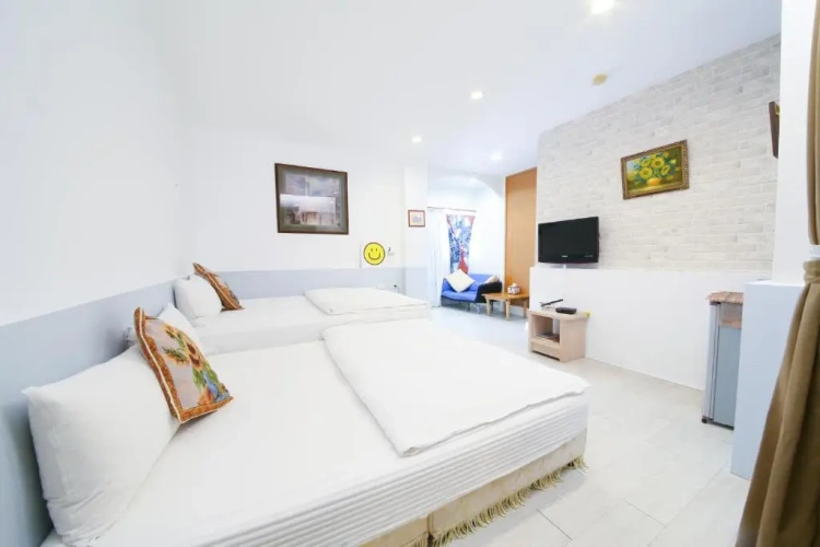 Comfort Quadruple room with view