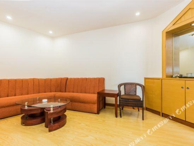 Deluxe Double Suite