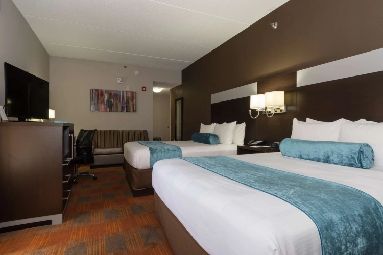 Standard Quadruple room