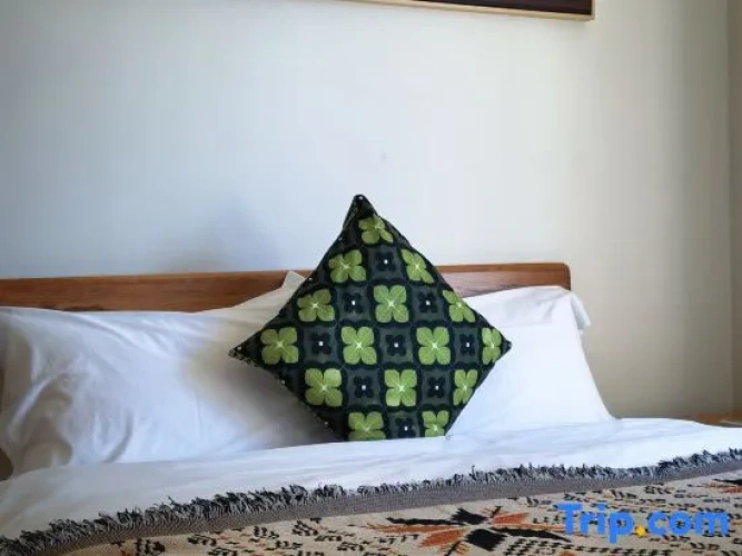 2 Bedrooms Standard Double Family room with balcony and with sea view